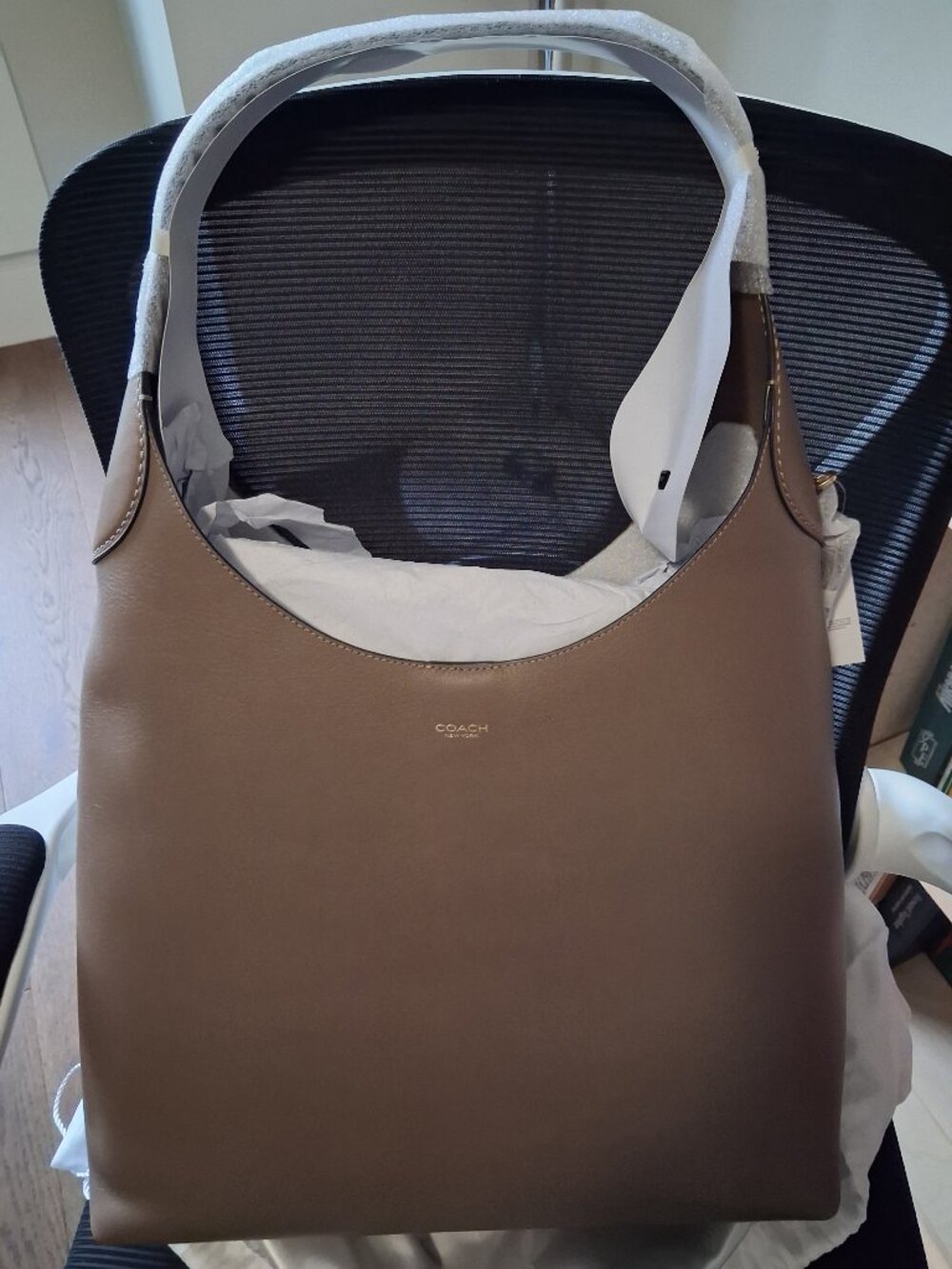 NWT Coach Brooklyn Shoulder Bag 39 Dark Stone Leather - Picture 5 of 8
